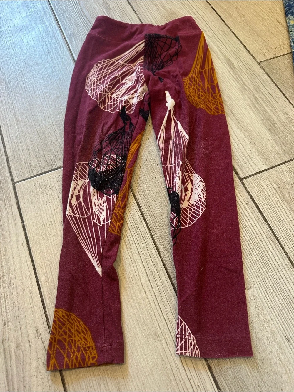4 kids small 12 month to 7 years old Lularoe leggings